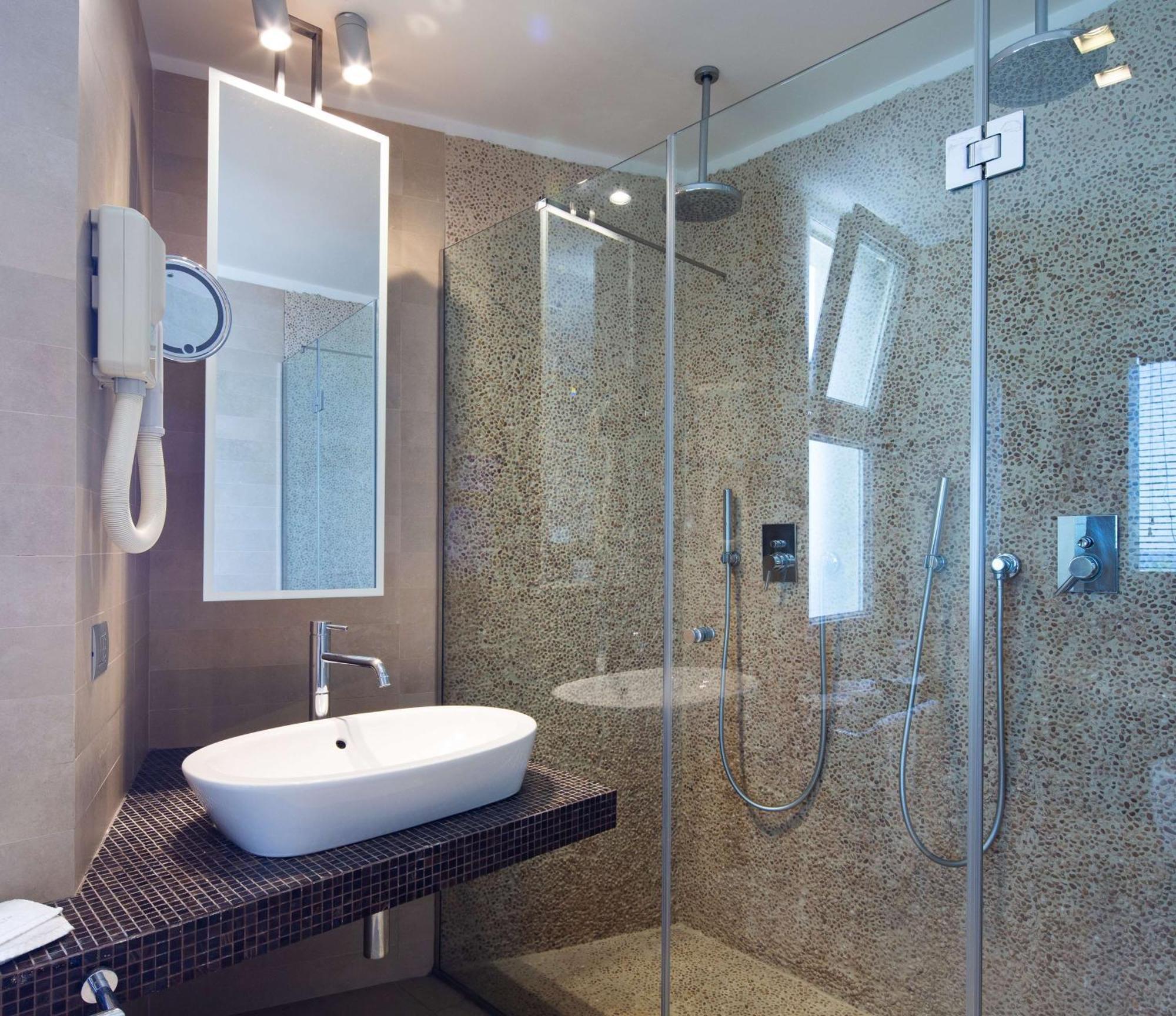 Junior Suite King con Vasca Idromassaggio e Vista Mare