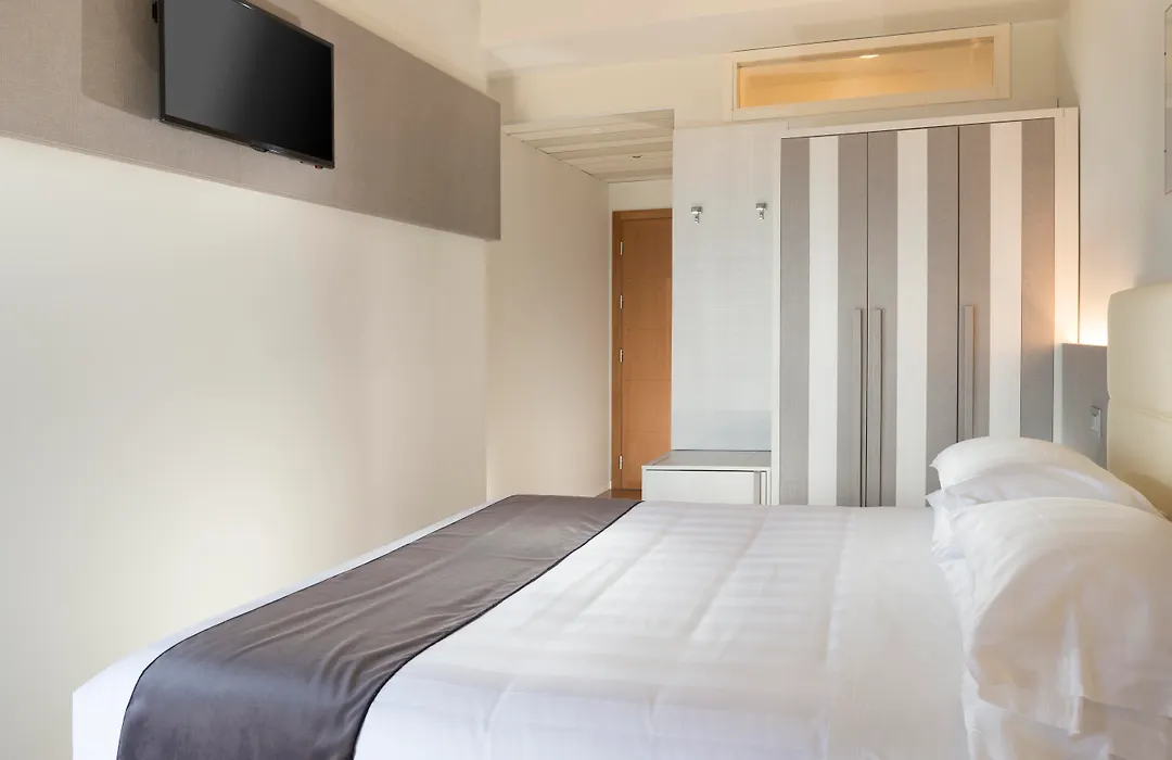 Hotel Ascot & Spa-1